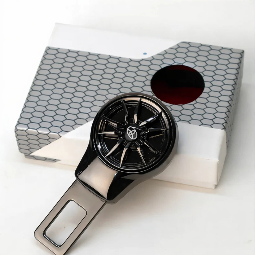 Car 2 in 1 Seat Belt Clip Wheel System With Toyota Logo 1 pcs